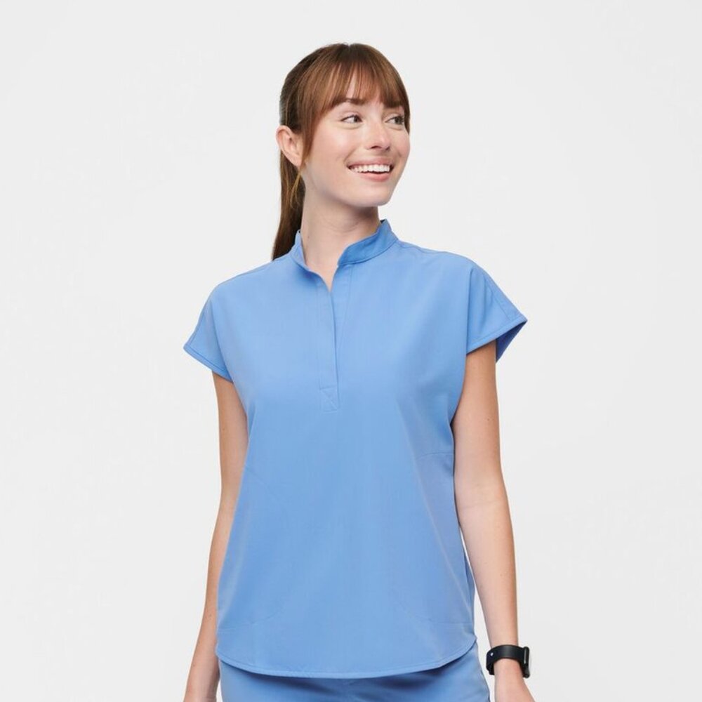 EUC Figs Rafaela Oversized Scrub Top in Ceil Blue-- Size Small